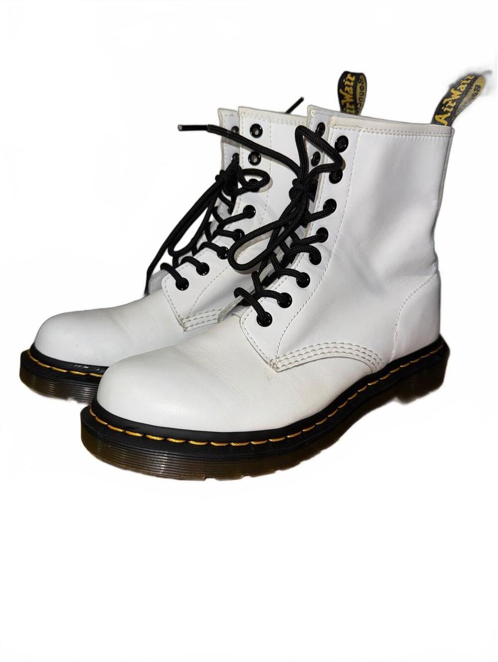 Women's Dr. Martens 1460 White Leather Boots Size US 8 Barely Worn